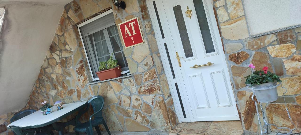 Apartamentos Casa Alvarina - Luarca Cortina Exterior foto